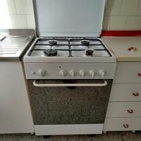 cucina a gas con forno elettrico 