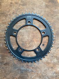 Corona 46 denti per BMW F900XR e F900R