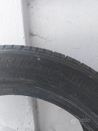 4 pneumatici Bridgestone 175/55 R15 77T