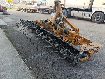 erpice rotante Alpego con rullo dentato da 4m
