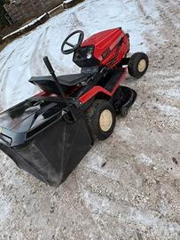 TRATTORINO TAGLIAERBA MTD 765N