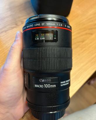Canon ef 100 mm f2.8 L macro is usm serie L