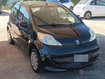 Peugeot 107 Automatico Garanzia 