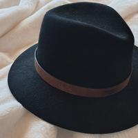 Cappello falda nero uomo/donna  Marlboro Classics