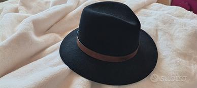 Cappello falda nero uomo/donna  Marlboro Classics