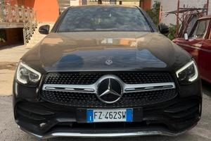 MERCEDES GLC 220D ALLESTIMENTO AMG