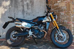 Fantic Caballero 500 Scrambler Deluxe in garanzia