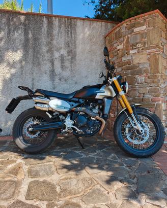 Fantic Caballero 500 Scrambler Deluxe in garanzia
