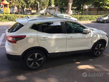 Nissan Qashqai versione n-connecta 360