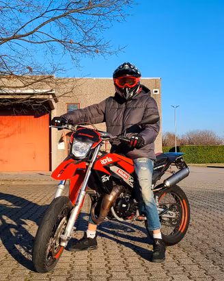 Aprilia SX 50 Motard – Perfetta, pronta all’uso