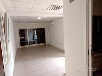affitta si negozio / studio Bassano del Grappa