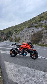 Ktm 1390 r evo