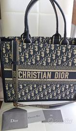 Borsa media tracolla Dior book  tote oblique blu