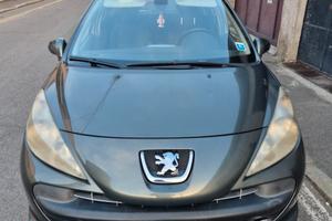 Peugeot 207 75CV 5p. X Line