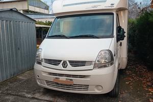 Camper semi integrale Rimor Renault 
