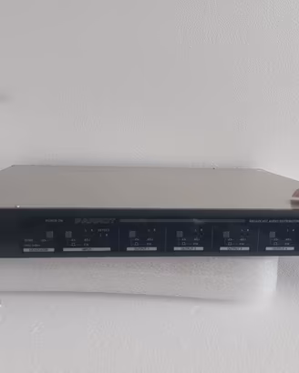 AXEL TECHNOLOGY  - PARROT - 1x8 BROADCAST DISTRIB.
