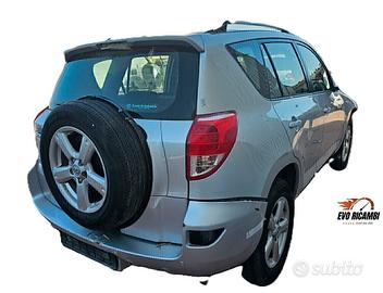 RICAMBI PER TOYOTA RAV4 III 2.2 TDi 136 CV