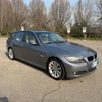 Bmw 320i Touring benzina