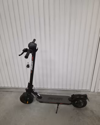 Ducati pro 2 evo - monopattino elettrico 