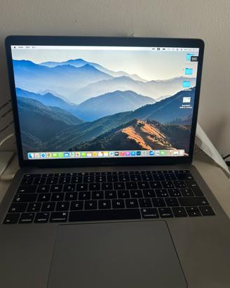 MacBook Pro 13” 2017 i5 8GB 256GB