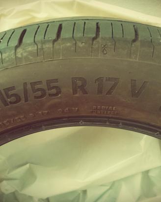 4 gomme estive 215/55 R17 V Continental 