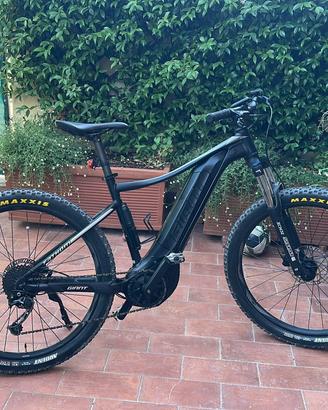EBIKE GIANT FATHOM