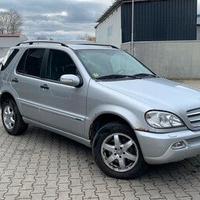 Ml 270 cdi e bmw x3 intere per uso ricambi