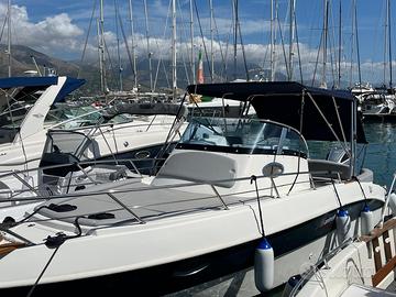 Barca marinello 26 cabin