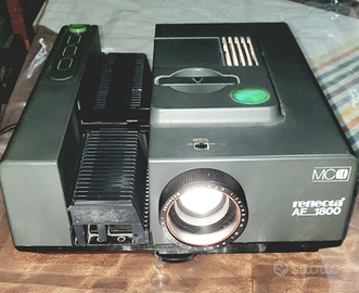 Proiettore di diapositive Reflecta AF1800 perfetto