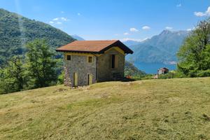 Rustico semi ristrutturato