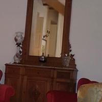 Consolle antica con specchio