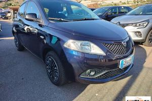 LANCIA - Ypsilon 1.0 firefly hybrid Gold s&s 70cv