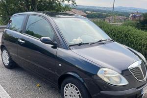 Lancia Ypsilon anno 2003