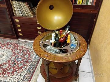 MOBILE BAR A FORMA DI MAPPAMONDO COME NUOVO