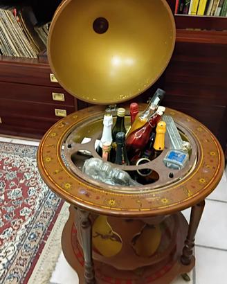 MOBILE BAR A FORMA DI MAPPAMONDO COME NUOVO