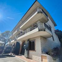 Villa a schiera capofila