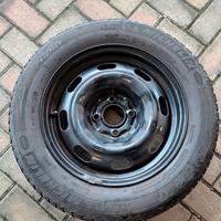 4 cerchi  con gomme da neve