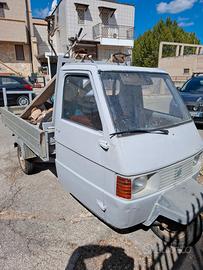 Piaggio Ape TM 703
