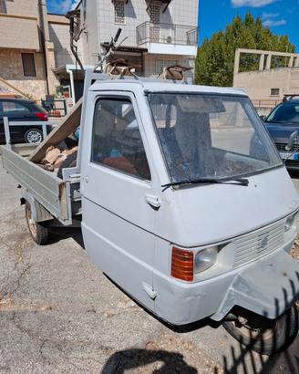 Piaggio Ape TM 703