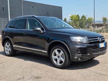 Volkswagen Touareg 3.0 TDI 245 CV tiptronic BlueMo