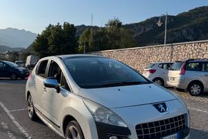Peugeot 3008 2.0 HDi 150 CV - Full Optional