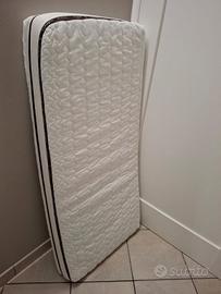 Materasso lettino bimbi