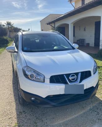 Nissan Qashqai N-TEC 2.0 dci 150 CV Gancio Traino