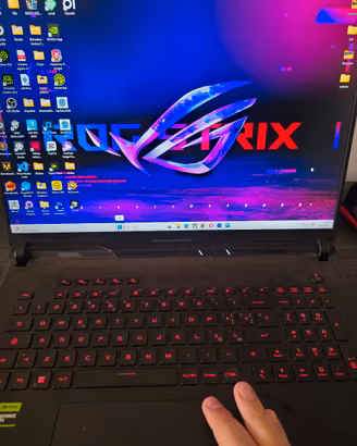 ASUS ROG SCAR 18 | i9 | RTX 4080 | 32GB | 2,75TB