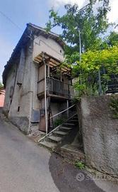 Immobile in asta di 122 m² con 4 locali e box auto