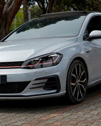 Golf GTI Mk 7.5 Performance full optional 88000km