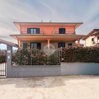 PORZIONE DI BIFAMILIARE A AVEZZANO