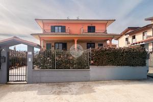 PORZIONE DI BIFAMILIARE A AVEZZANO