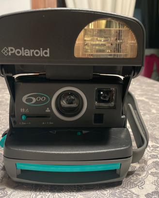 Macchina fotografica Polaroid 600