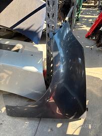 PARAFANGO SINISTRO RENAULT SCENIC ANNO:2011